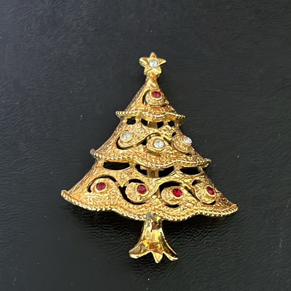 Gold Tone Christmas Tree Holiday Brooch with Red and Clear Rhinstones